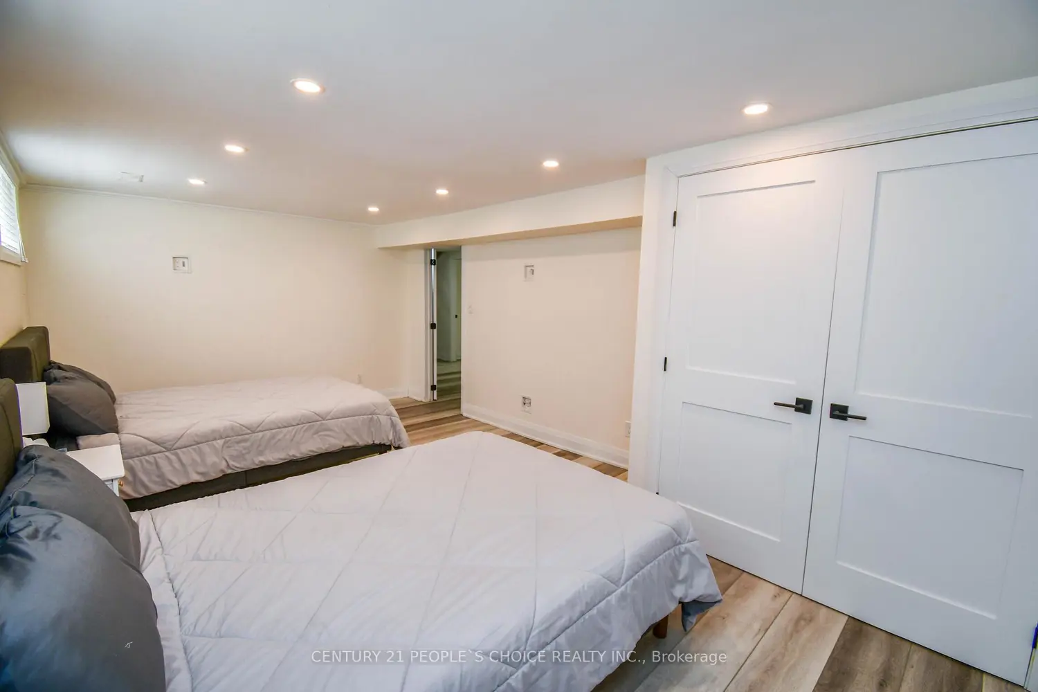 Additional image 18 of 694 Broadview Avenue