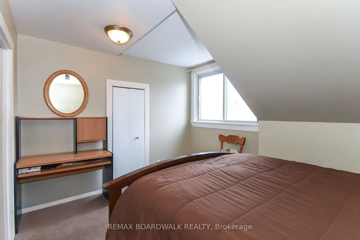 Additional image 16 of 406 Marguerite Avenue