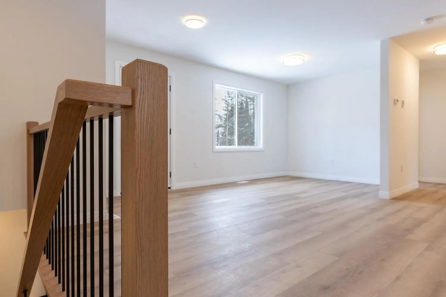 Additional image 15 of 113 Riverside Drive