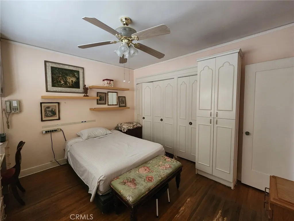 939 25th St, Santa Monica, CA 90403