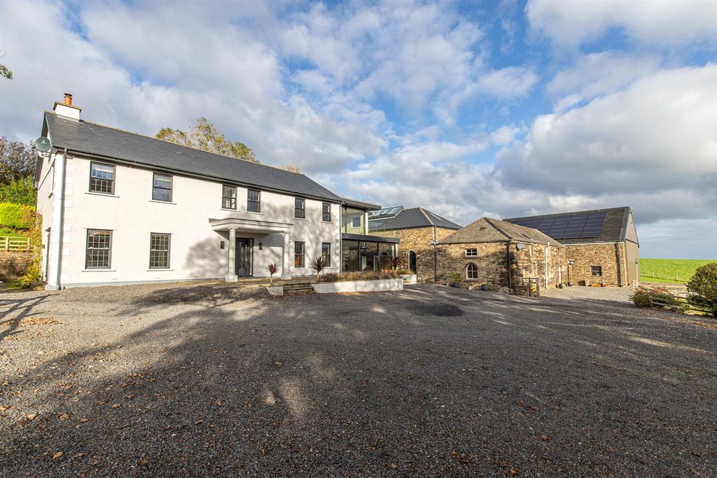 6 bed detached house for saleStockfield Road, Isle Of Man, 1 IM6