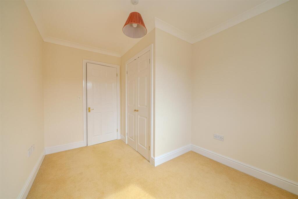 Additional image 16 of St. Vincent Drive, St. Albans