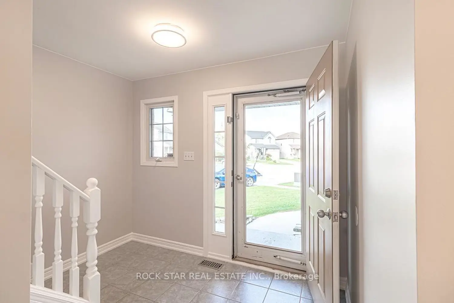 Additional image 3 of 9872 Florence Street