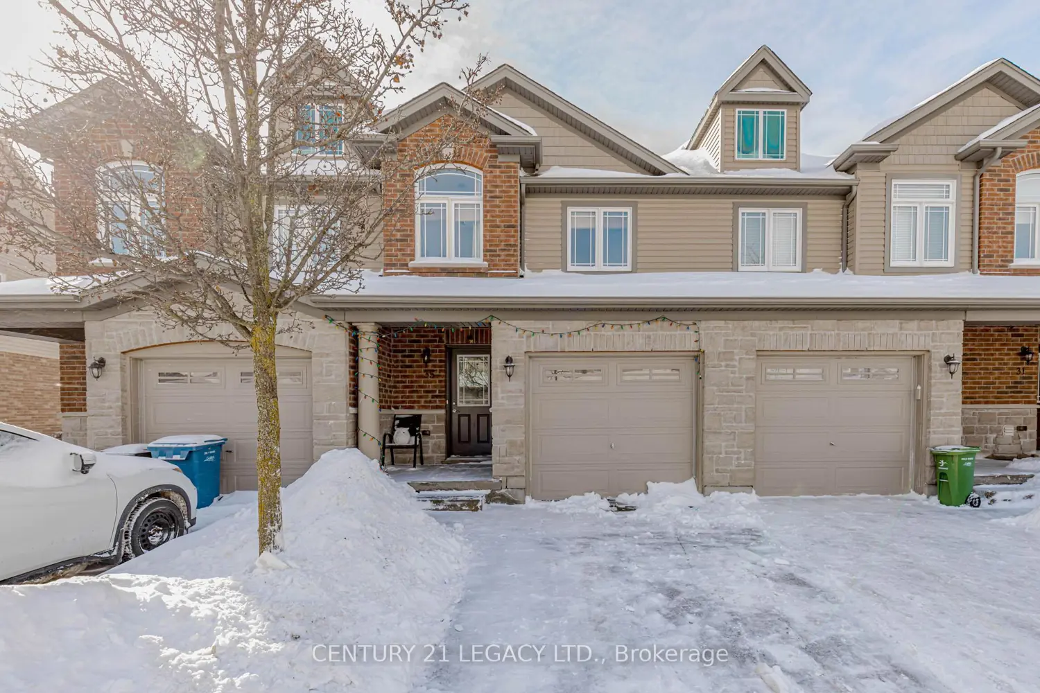 35 Oldfield Drive photo 2