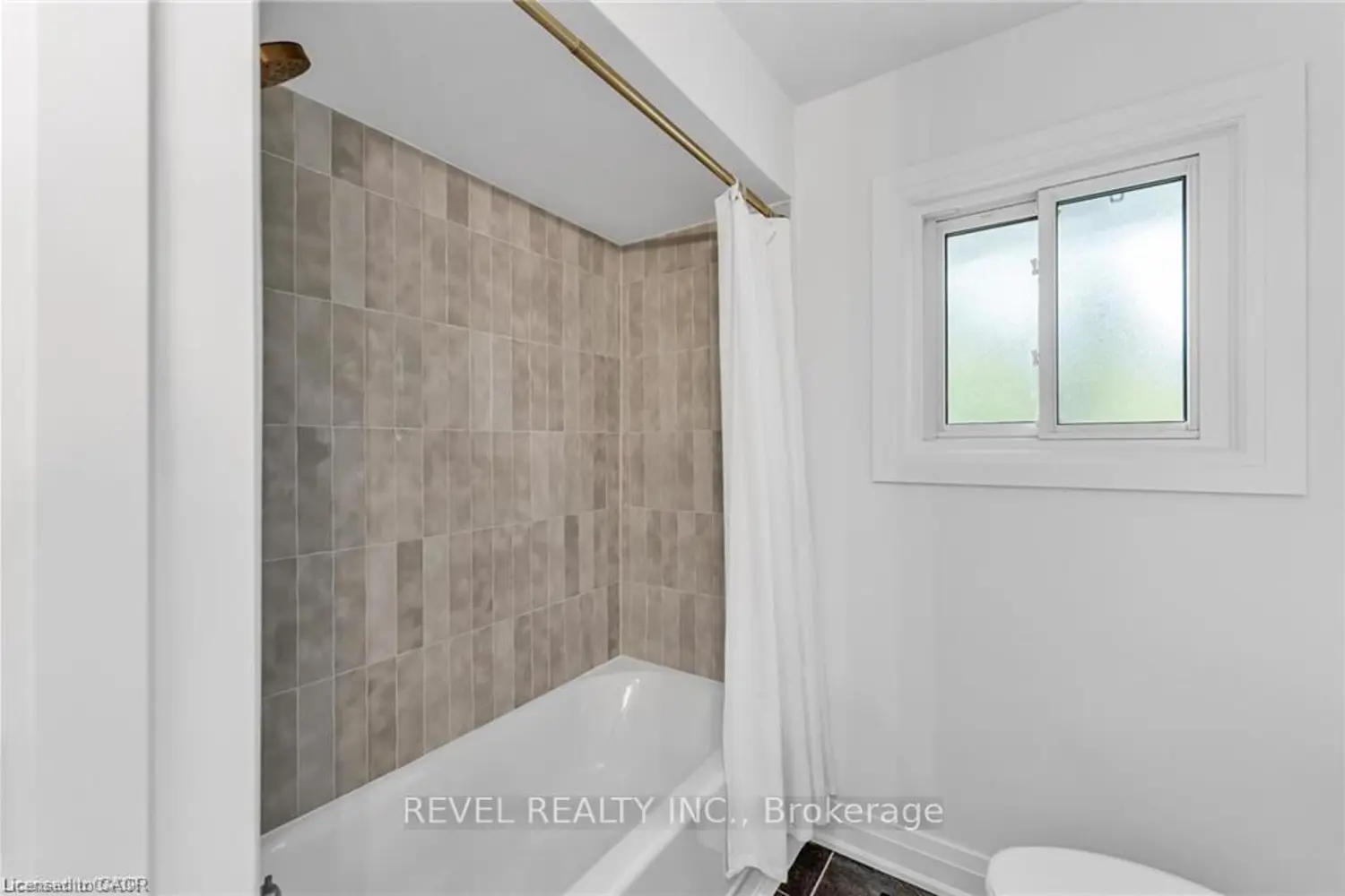 Additional image 14 of 95 Seneca Drive