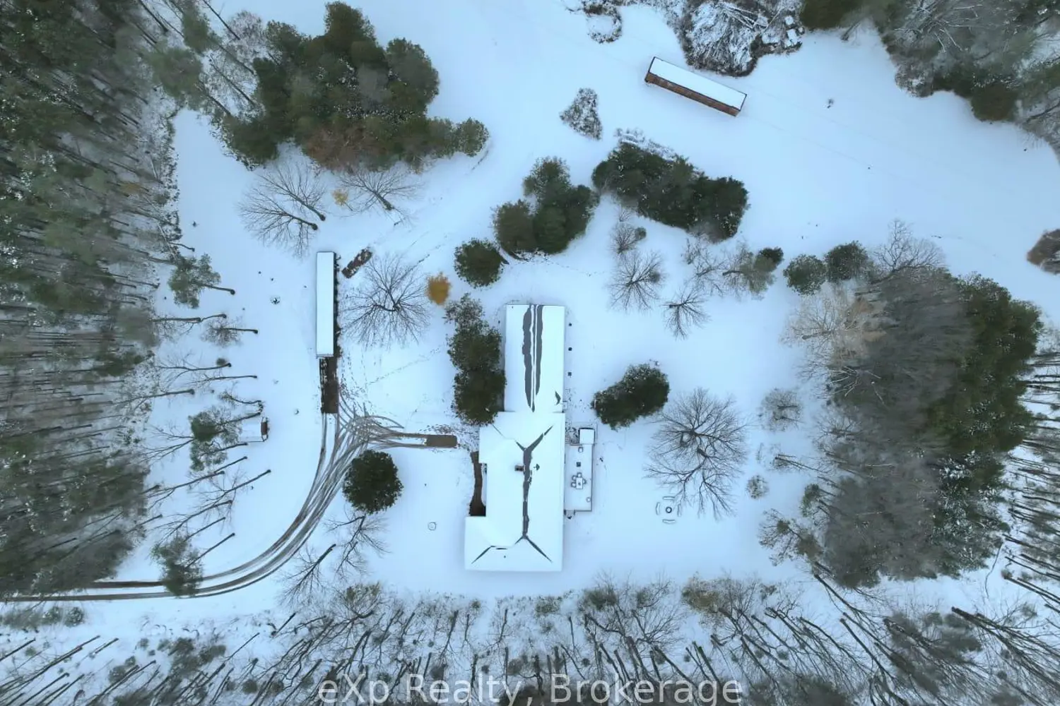 Additional image 17 of 557409 4Th Concession