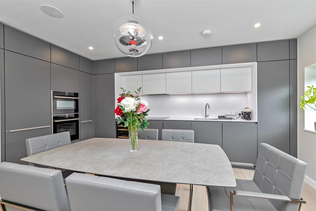 Additional image 15 of London Road, St. Albans