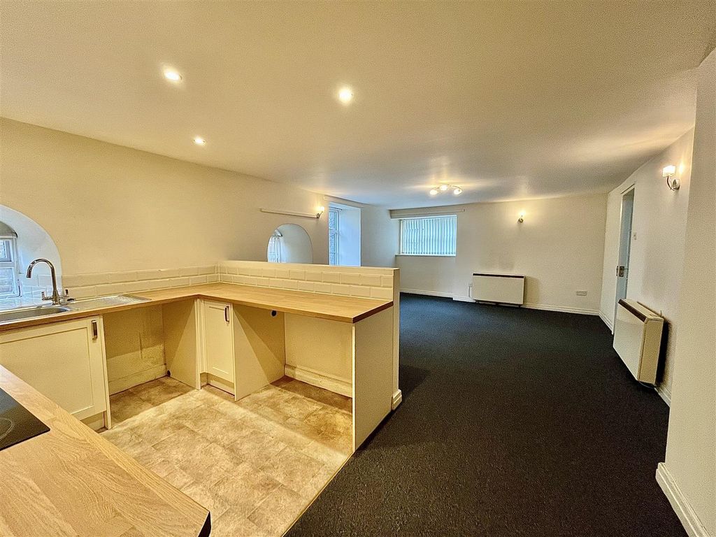 Additional image 11 of 2 bed flat for saleCopse Cross Street, Ross-On-Wye HR9