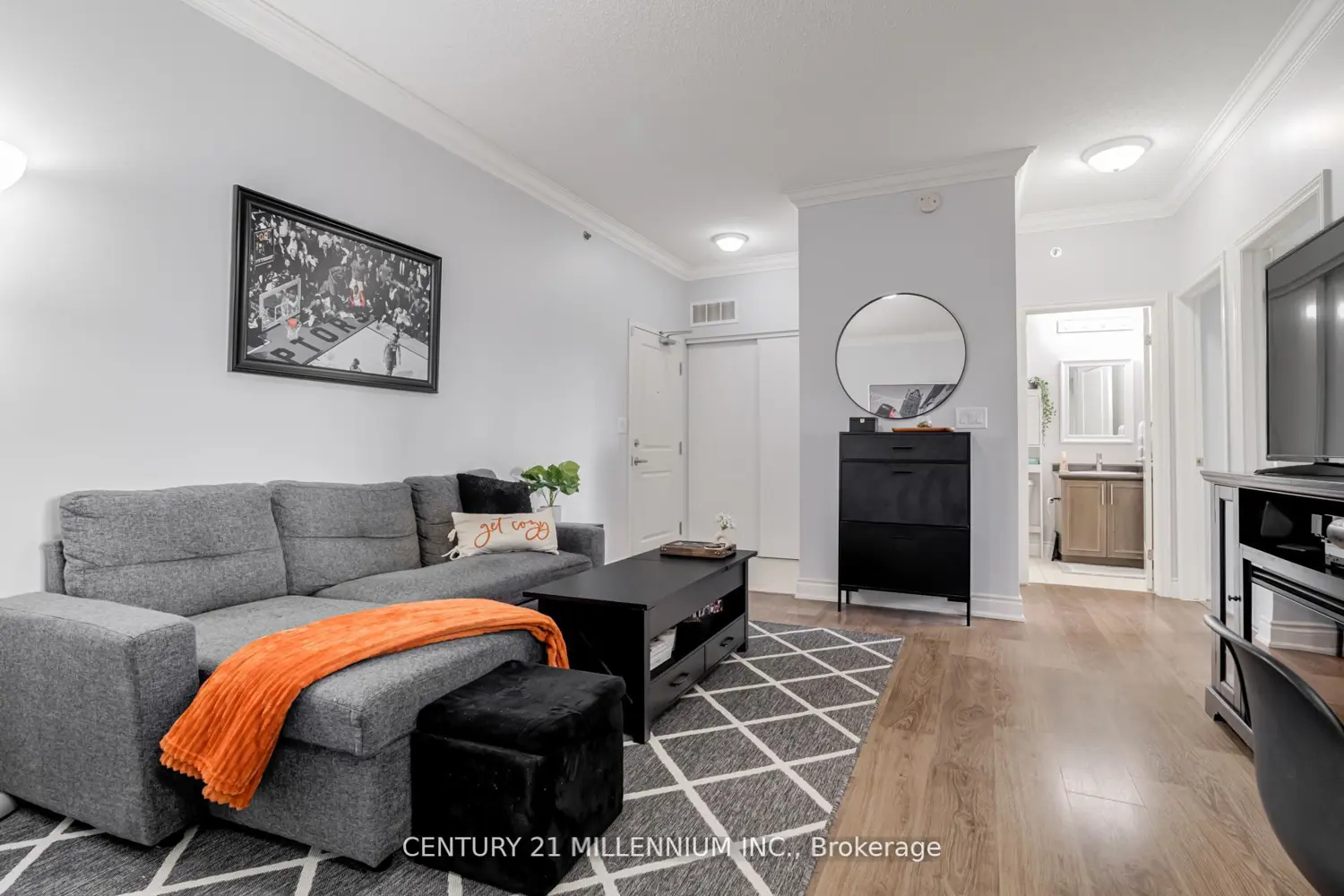 Additional image 5 of 1440 Gordon Street 414