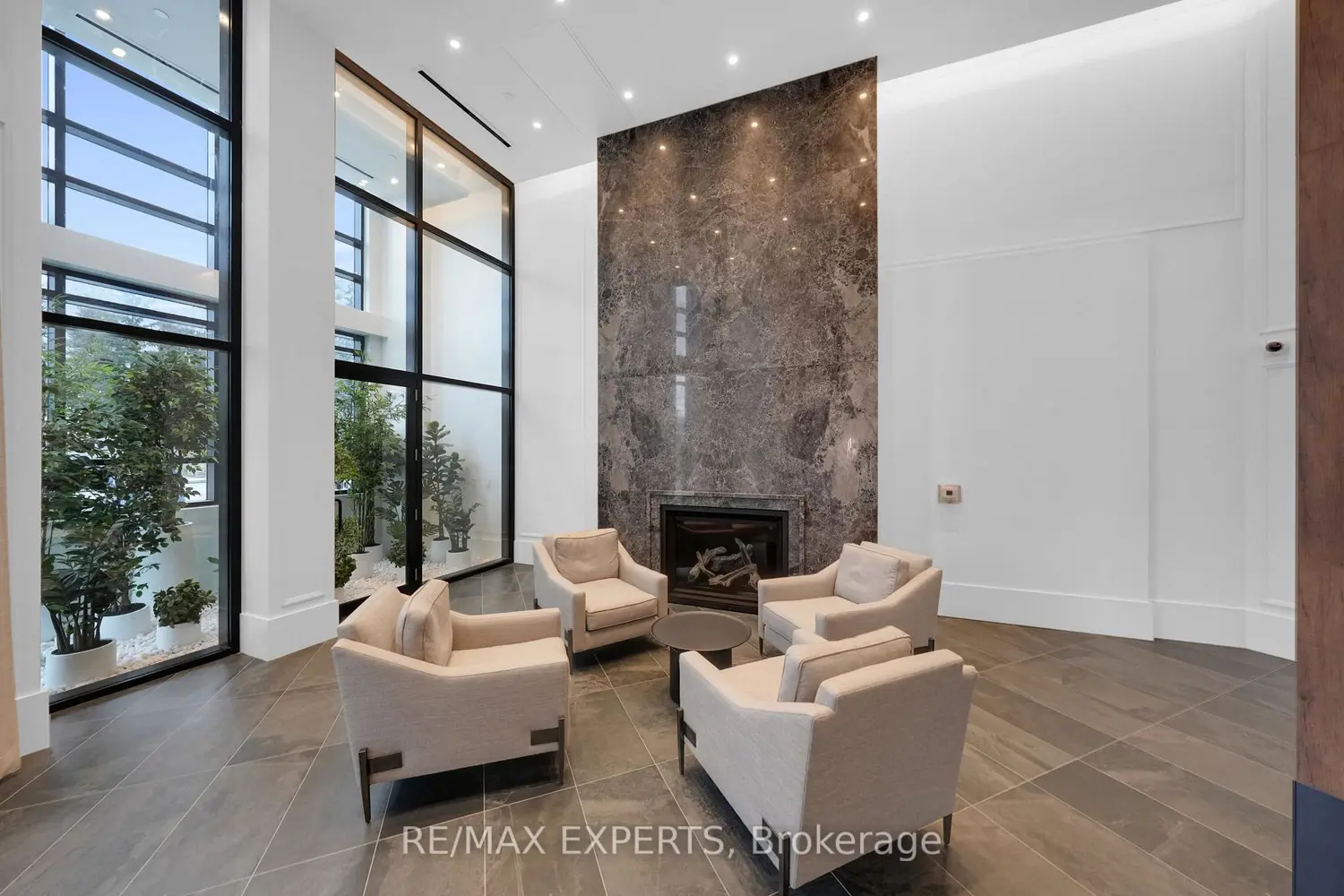 Additional image 15 of 2075 King Road 203