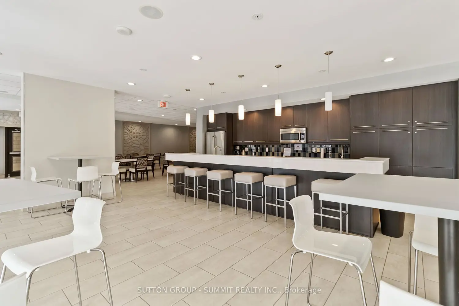 Additional image 17 of 551 Maple Avenue 816