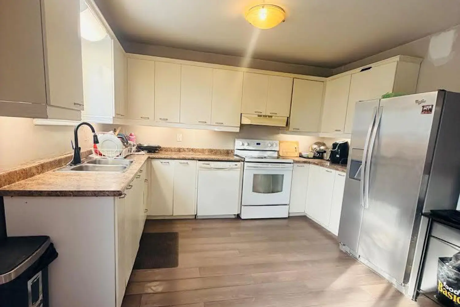 Additional image 6 of 55 Ashley Crescent 37