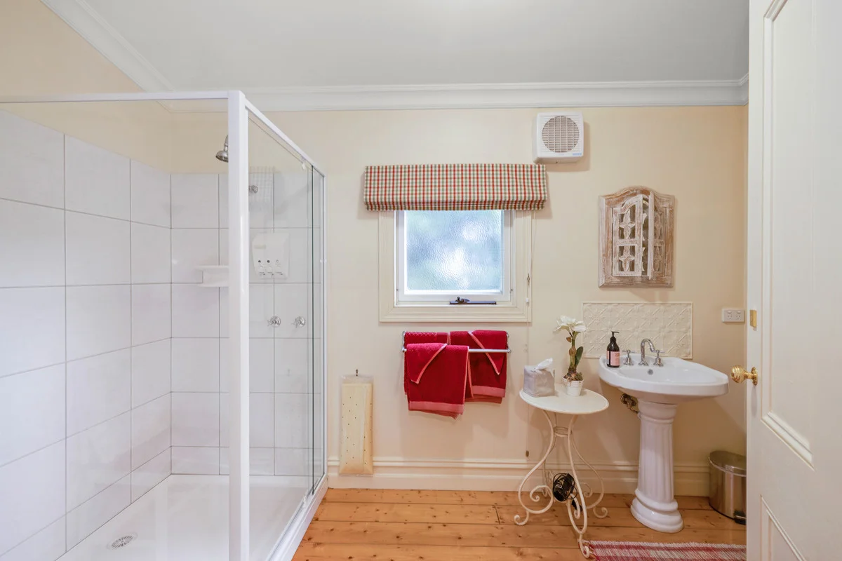 Additional image 18 of 37 High Street, Macarthur VIC 3286