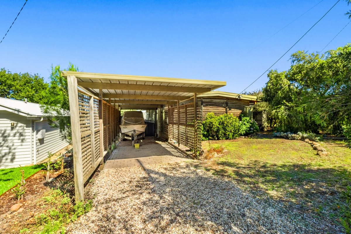 30 Katrina Crescent, Glenmaggie VIC 3858
