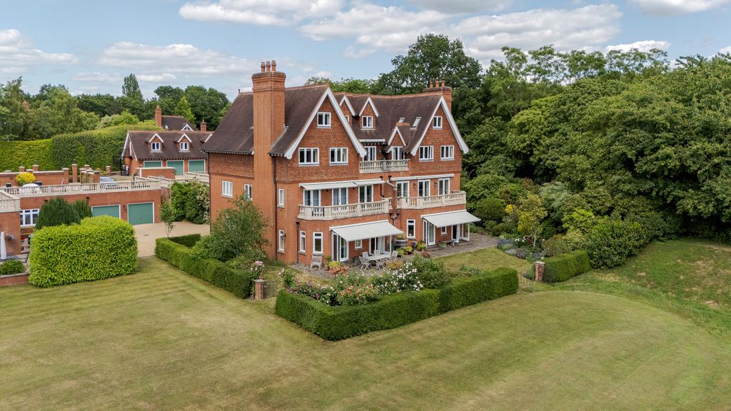 Additional image 17 of 3 bed flat for saleThe Coach House, Springwood Park, Tonbridge, Kent TN11