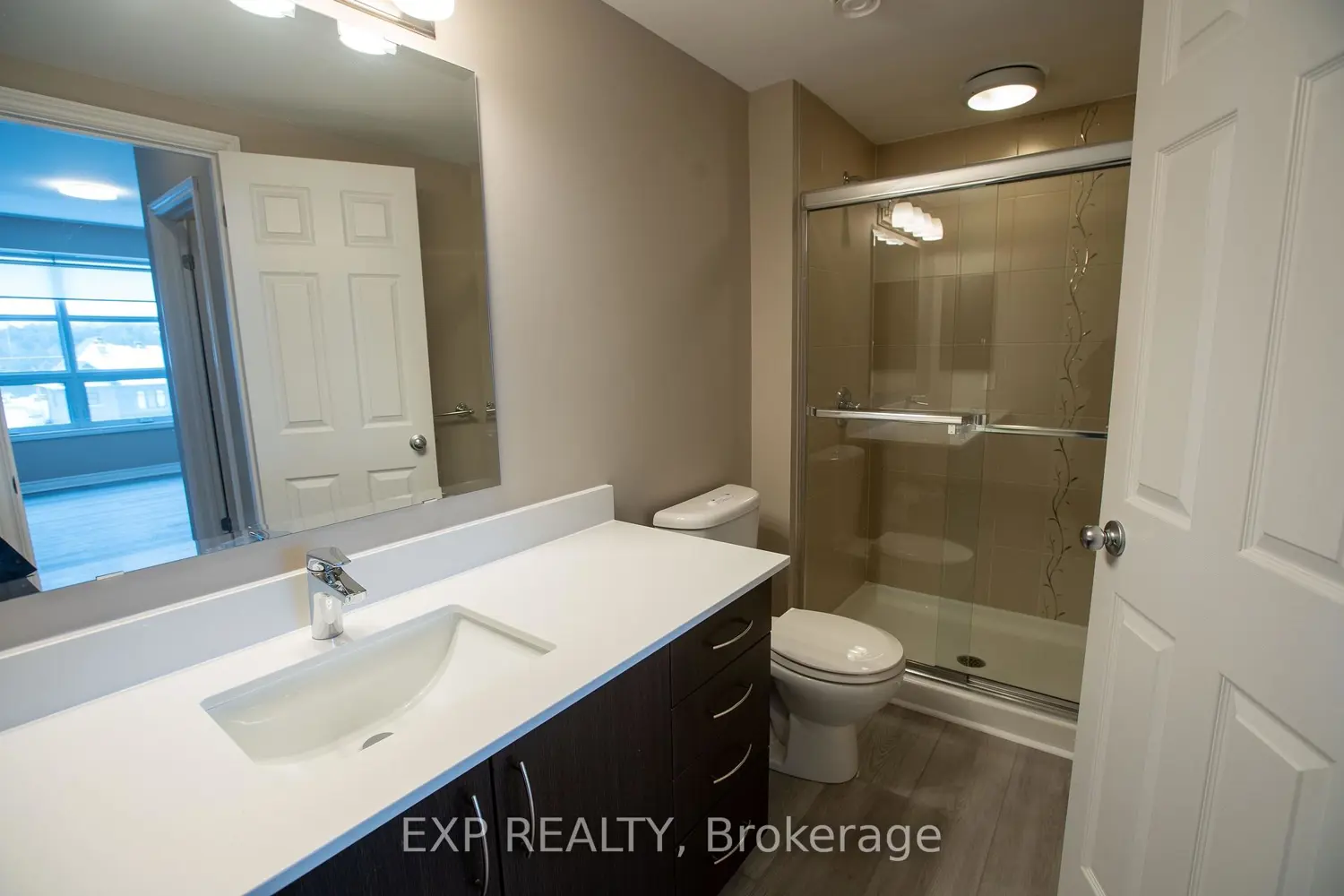 Additional image 19 of 301 Bayrose Drive 305