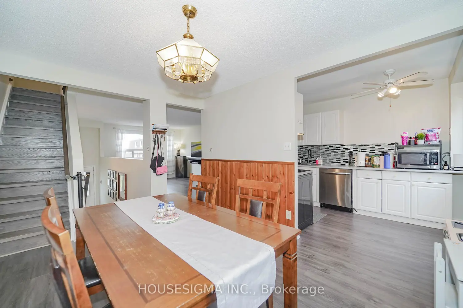 Additional image 9 of 321 Blackthorn Street 31