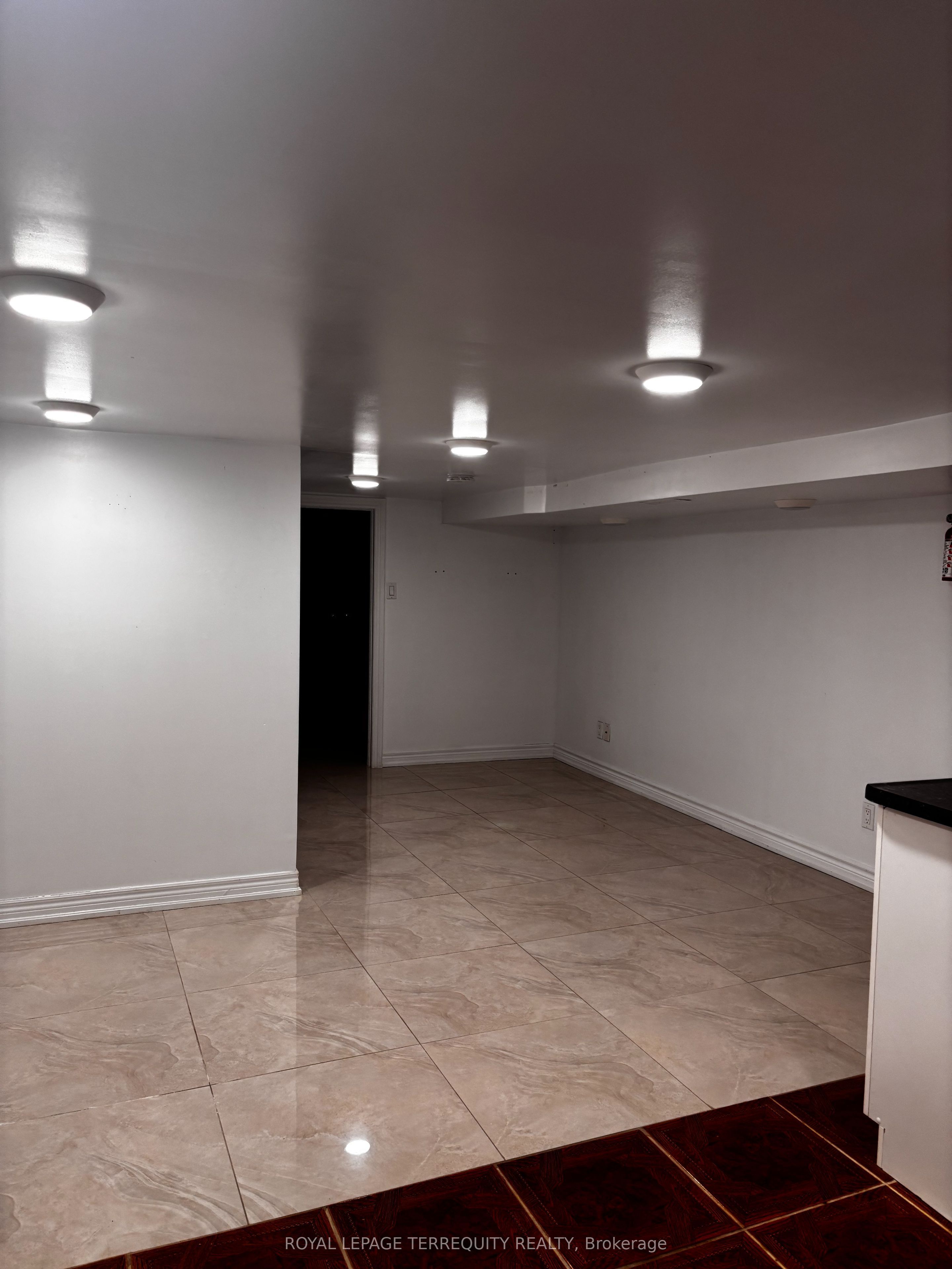 Additional image 5 of Basement-433 Symington Avenue, Toronto, ON, M6N 2W4