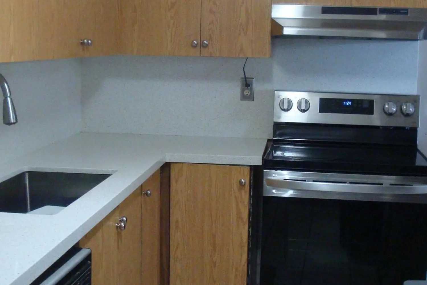 Additional image 4 of 75 Emmett Avenue 503