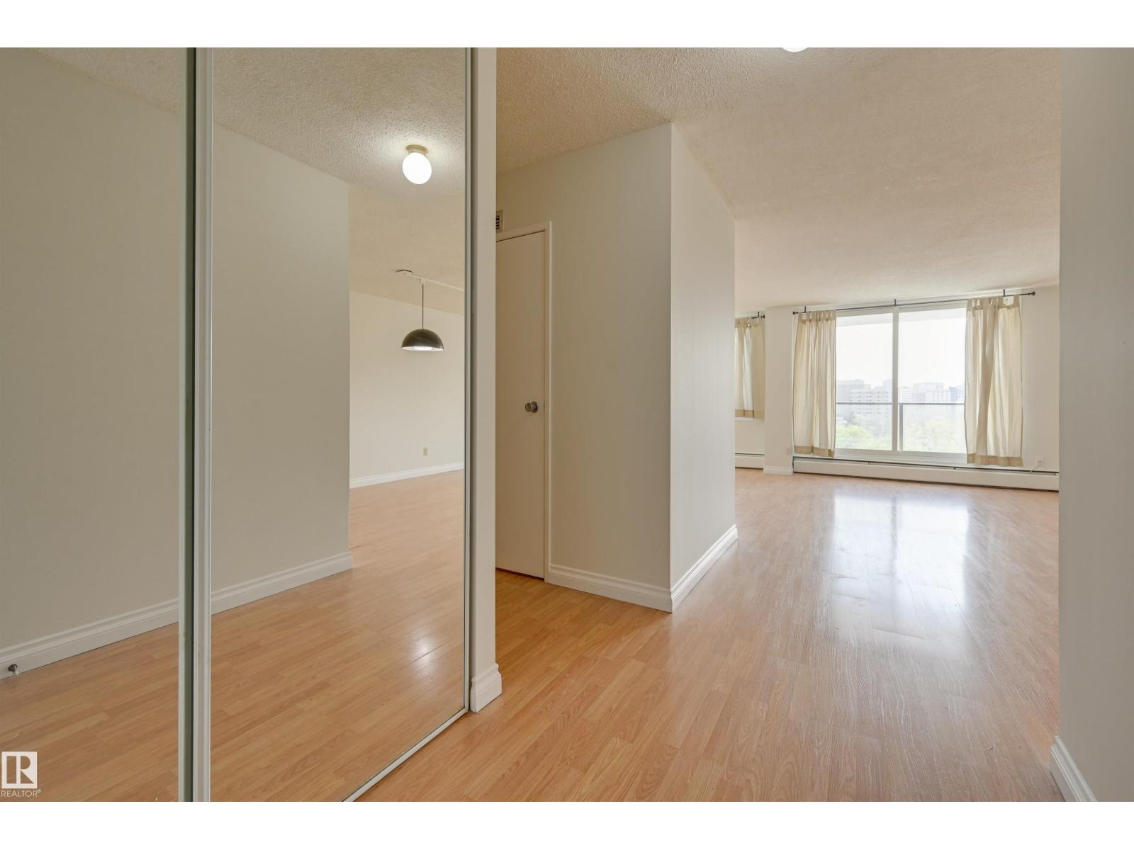 Additional image 5 of 802-10011 116 Street NW, Edmonton, AB, T5K1V4