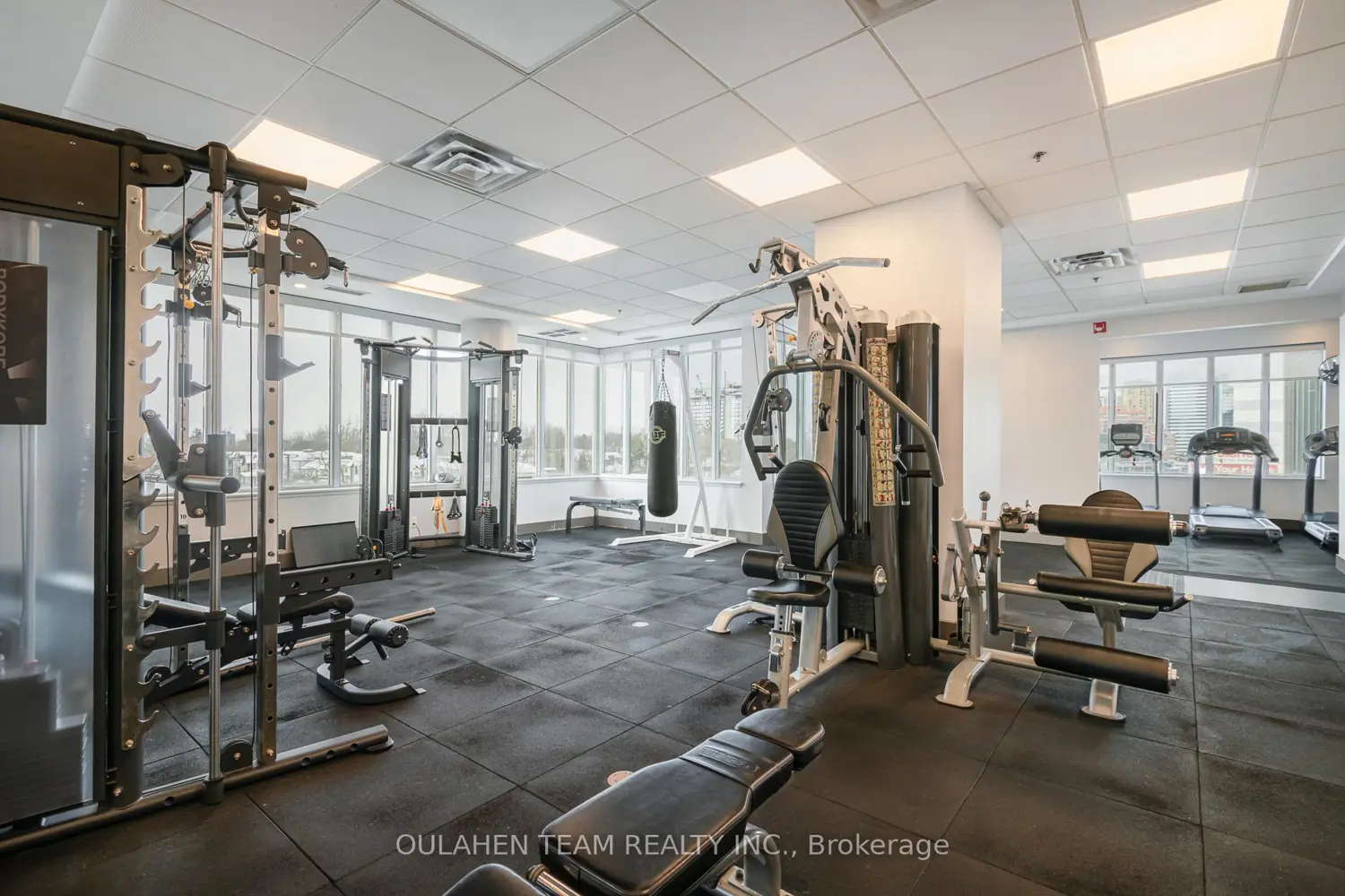 Additional image 17 of 1 Avondale Avenue 909