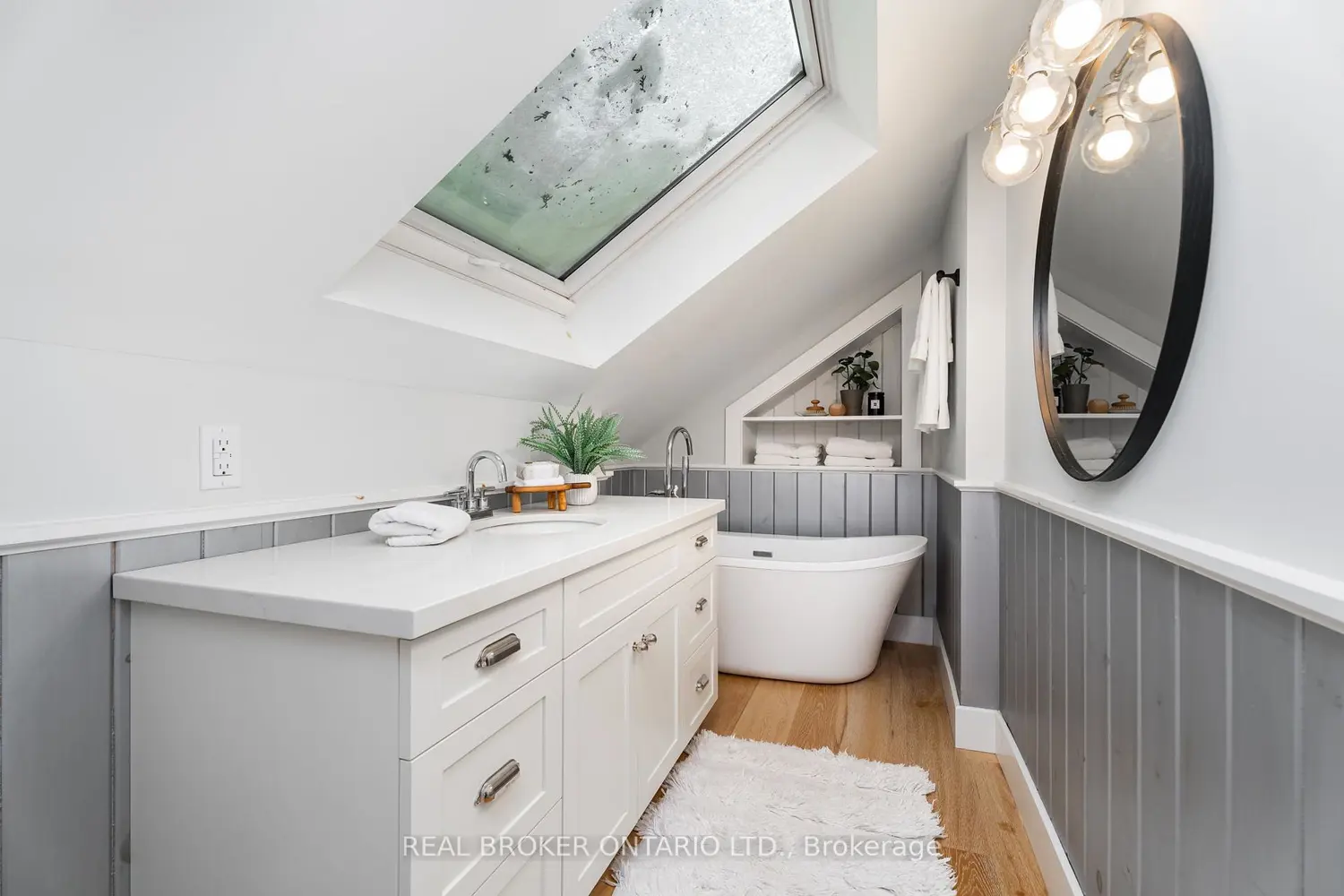 Additional image 11 of 17170 Old Main Street