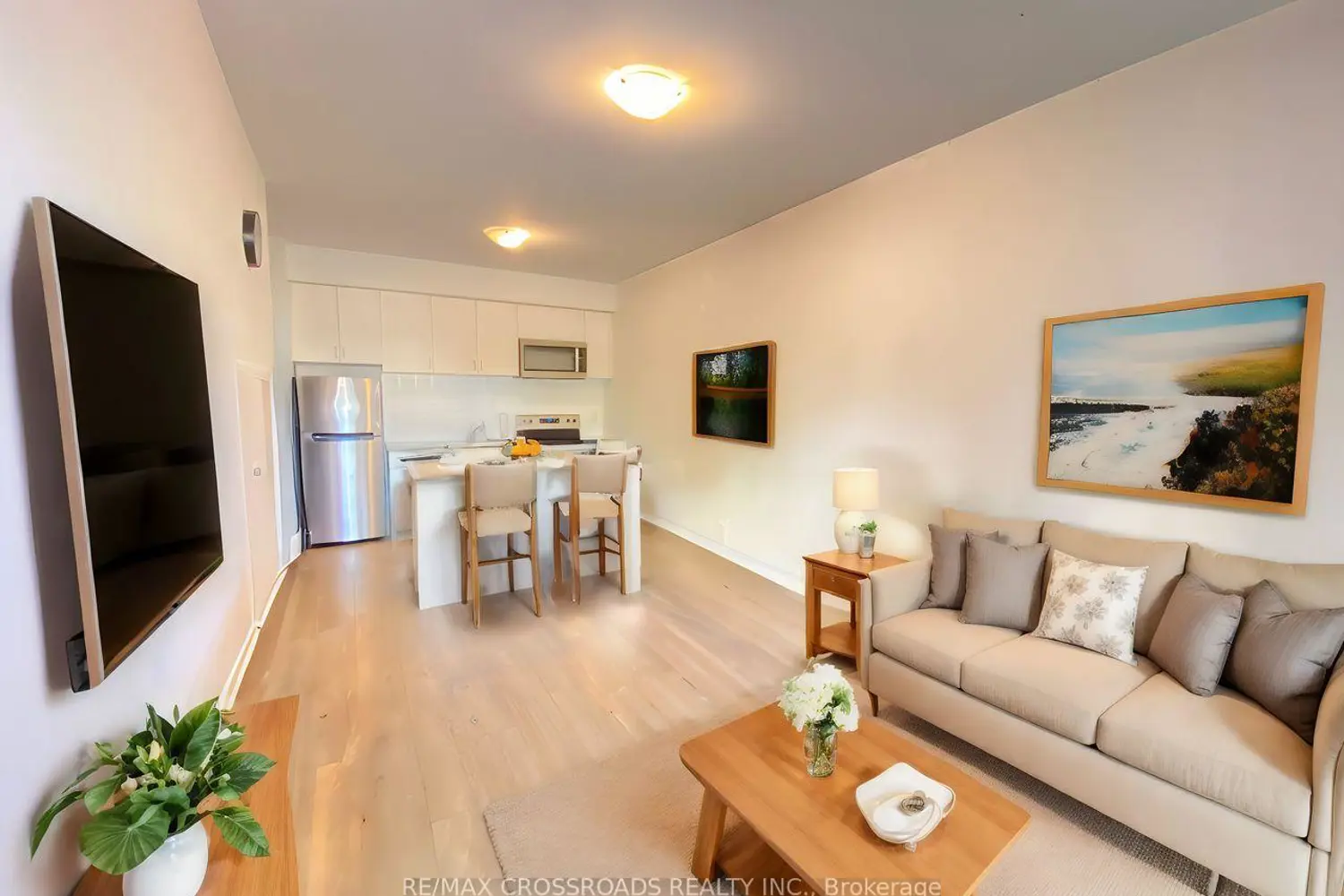 Additional image 3 of 1720 Simcoe Street 5