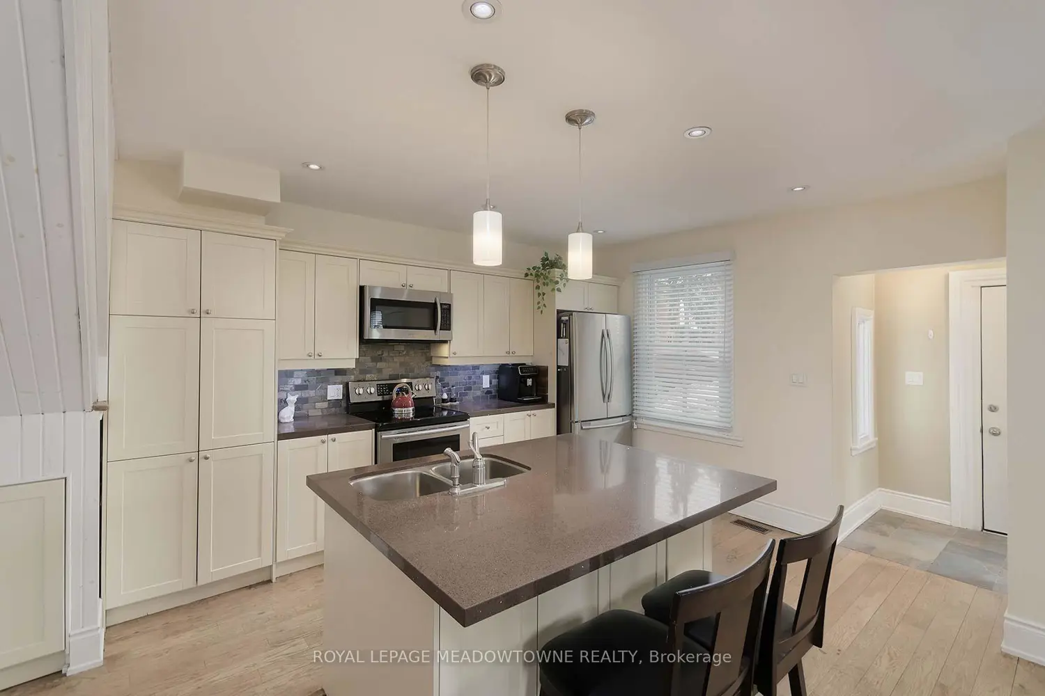 Additional image 8 of 307 Queen Street