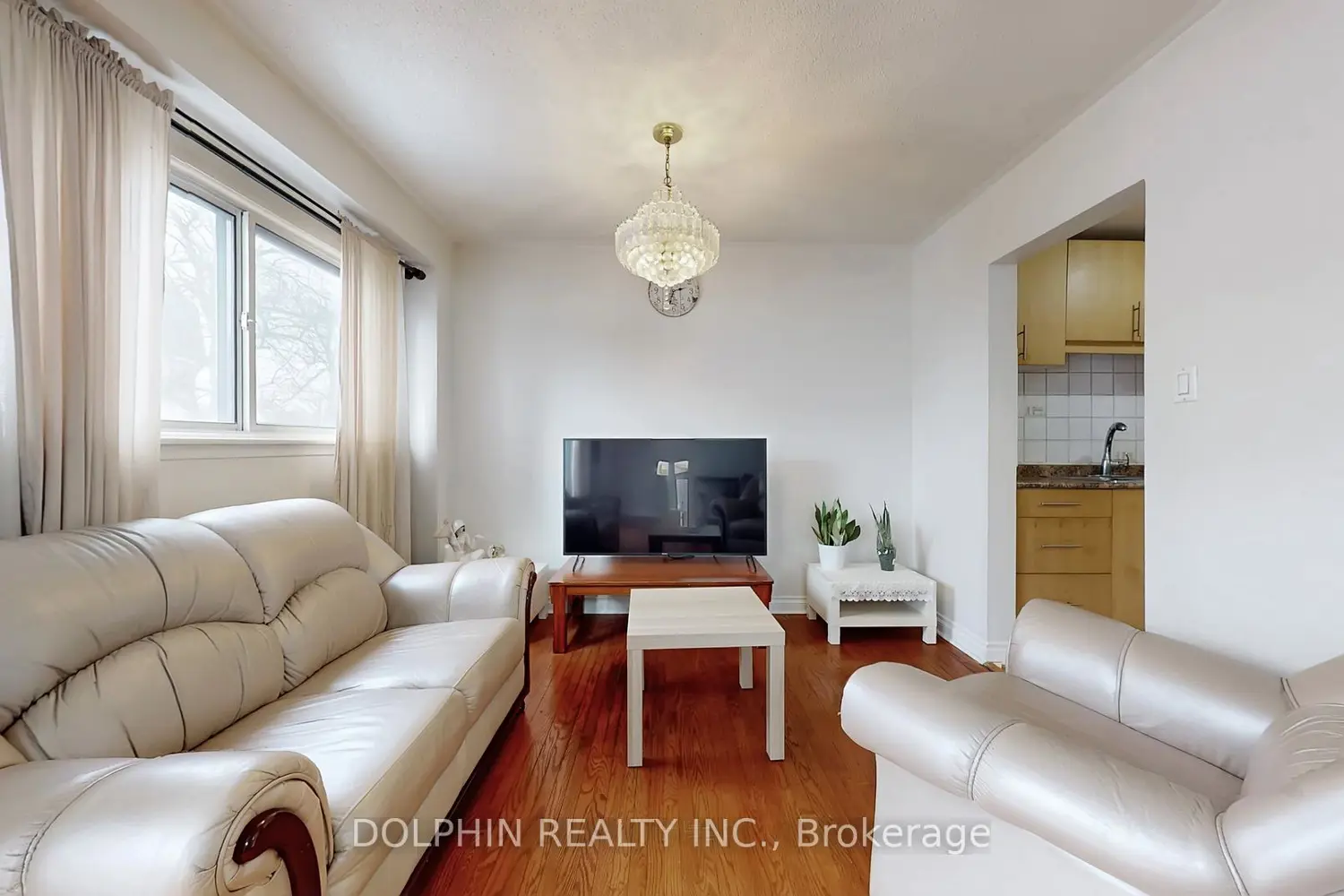 Additional image 2 of 15 Fleetwood Crescent 15