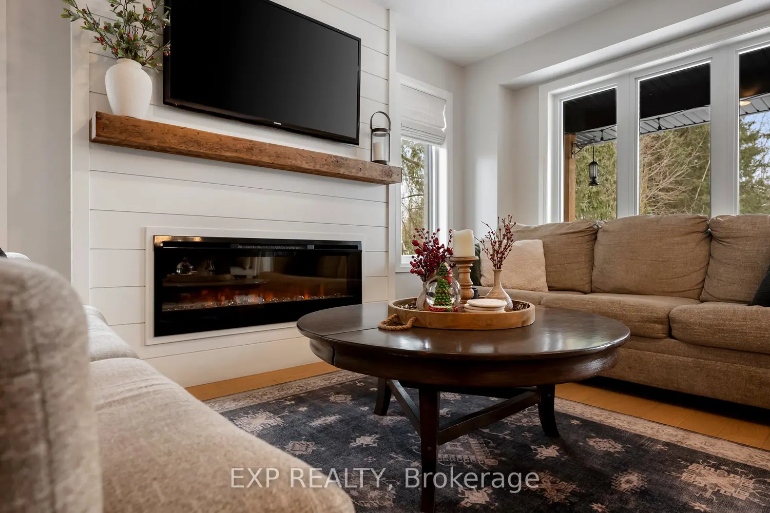 Additional image 11 of 745 Waterloo Street