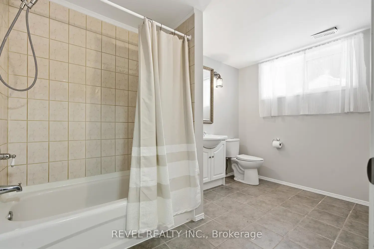 Additional image 11 of 109 Mcgivern Street