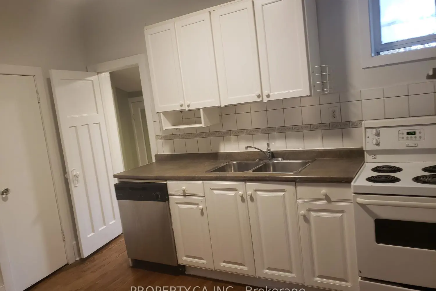 Additional image 7 of 4 Glenhurst Avenue