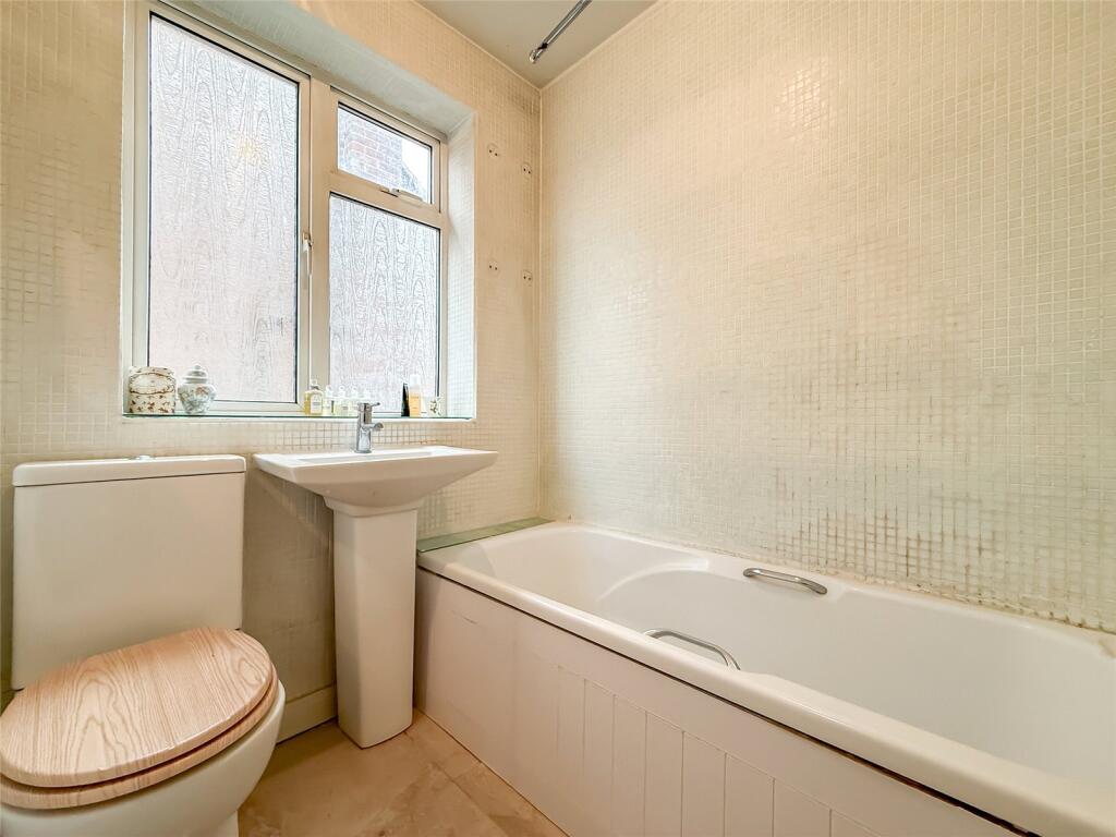 Additional image 18 of Marshalswick Lane, St. Albans, Hertfordshire, AL1