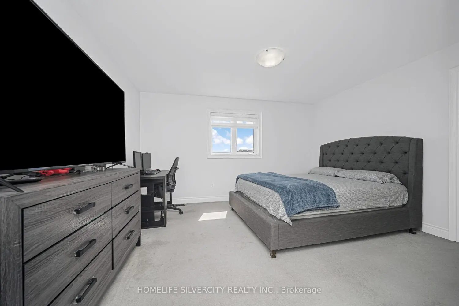 Additional image 12 of 8 Mitchell Crescent