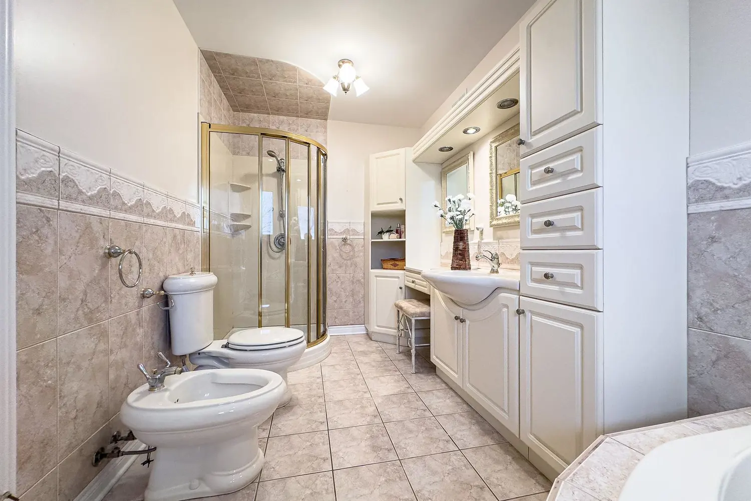 Additional image 10 of 4734 Lakeside Lane