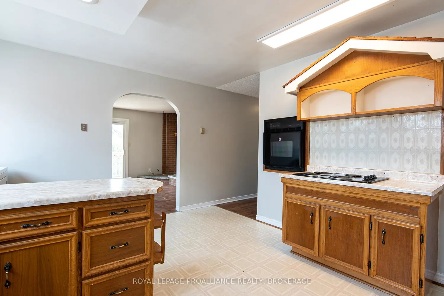 Additional image 3 of 355 Portsmouth Avenue