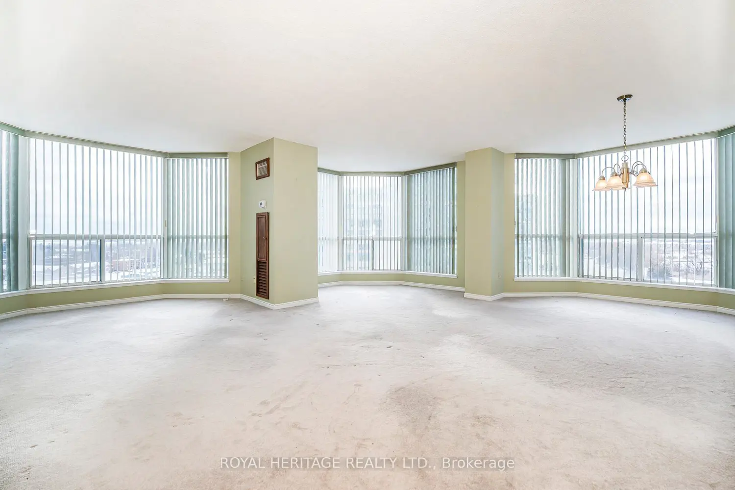 360 Watson Street 901 photo 2