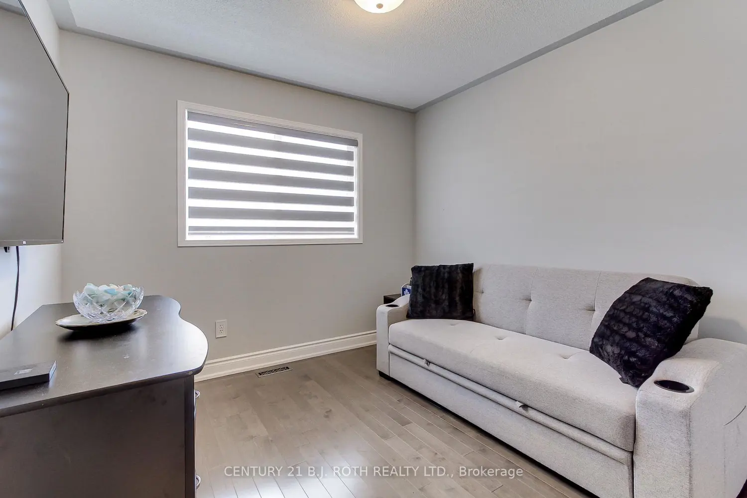 Additional image 17 of 484 Menczel Crescent