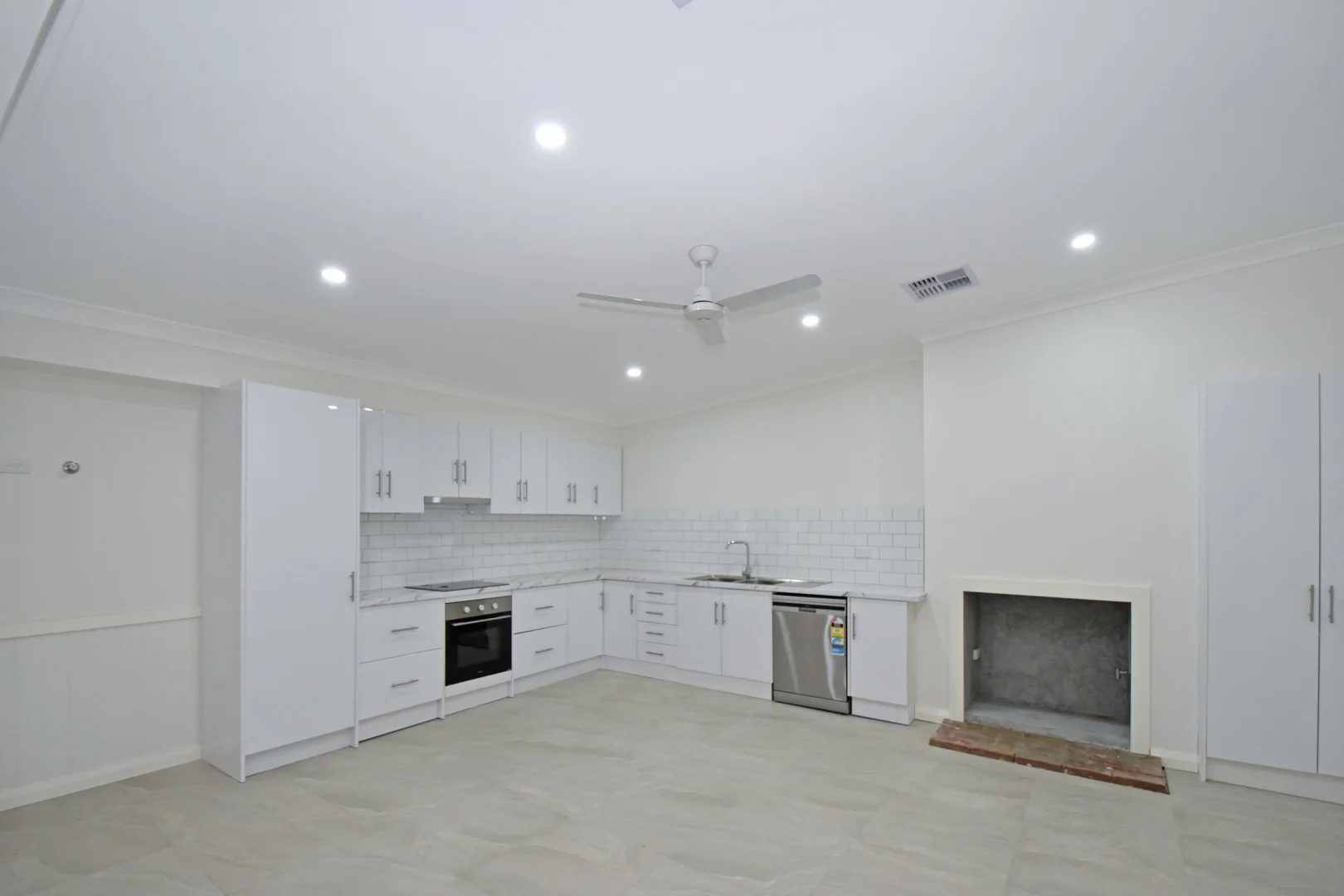 Additional image 3 of 96 Cobalt Street, Broken Hill NSW 2880