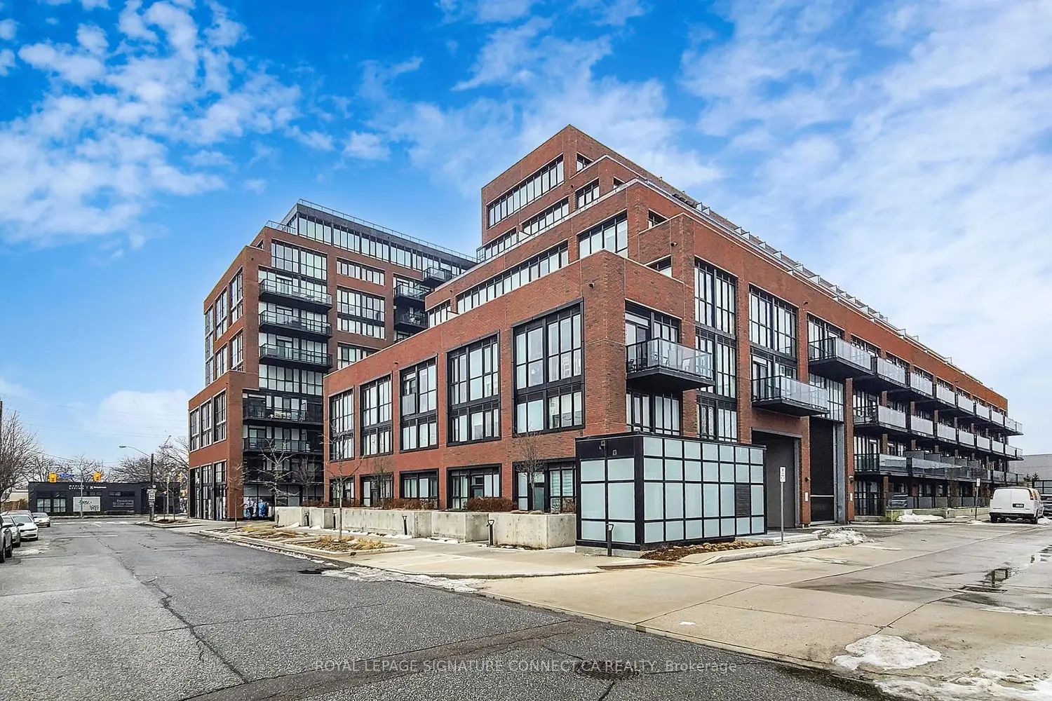 2300 St Clair Avenue 612