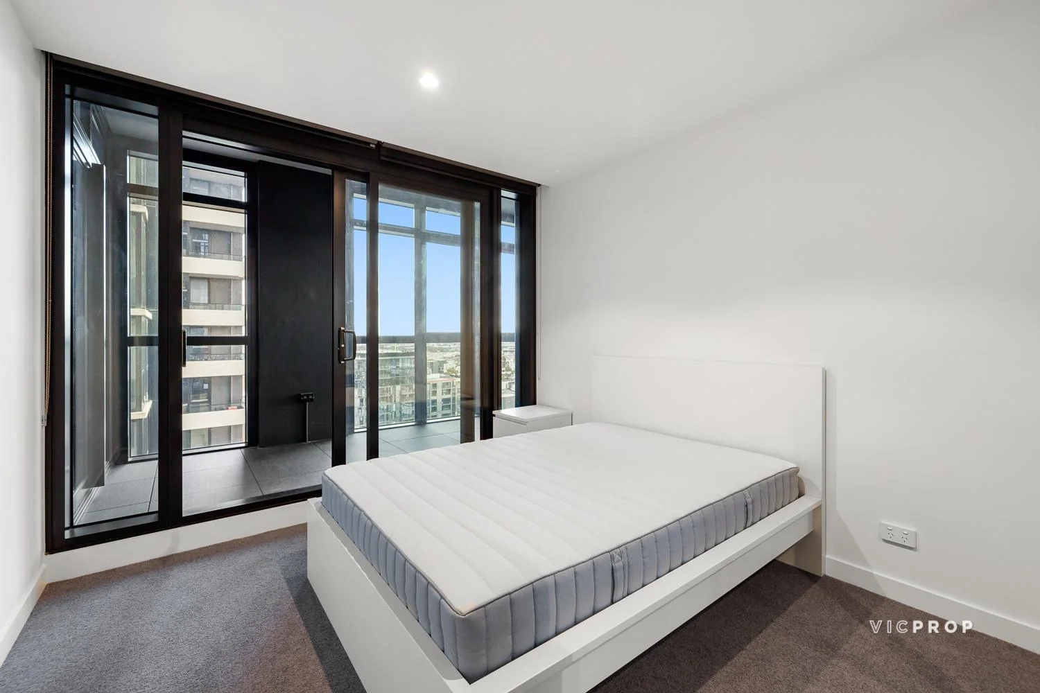 Additional image 4 of 1001/45 Dudley Street, West Melbourne VIC 3003