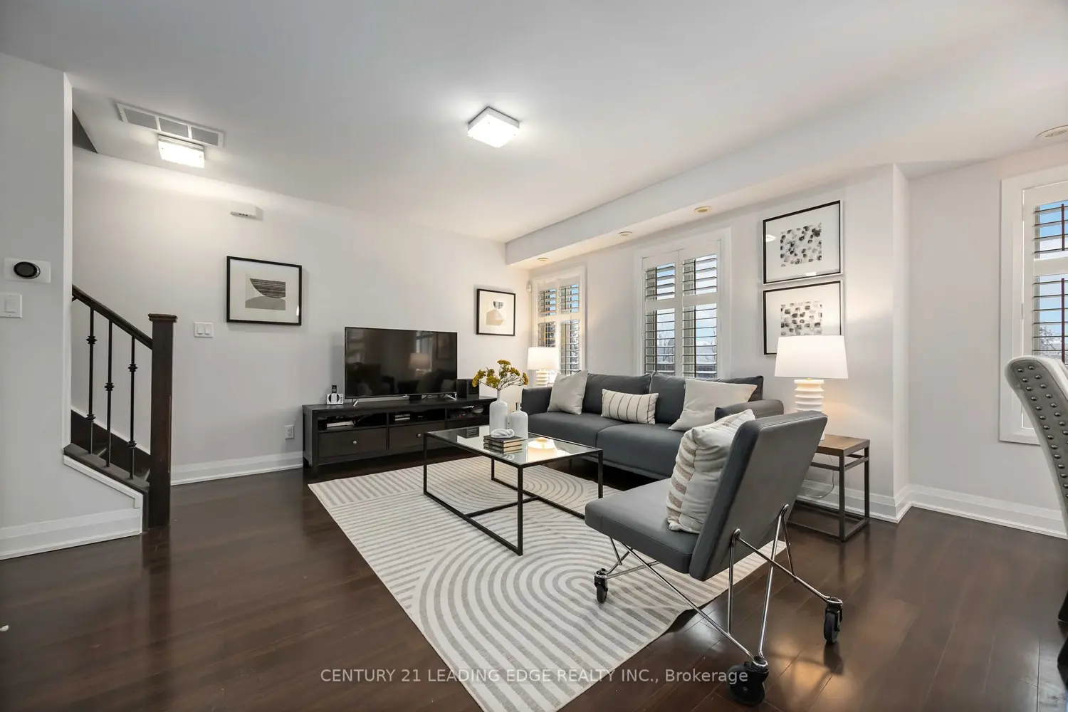 Additional image 6 of 326 John Street 285