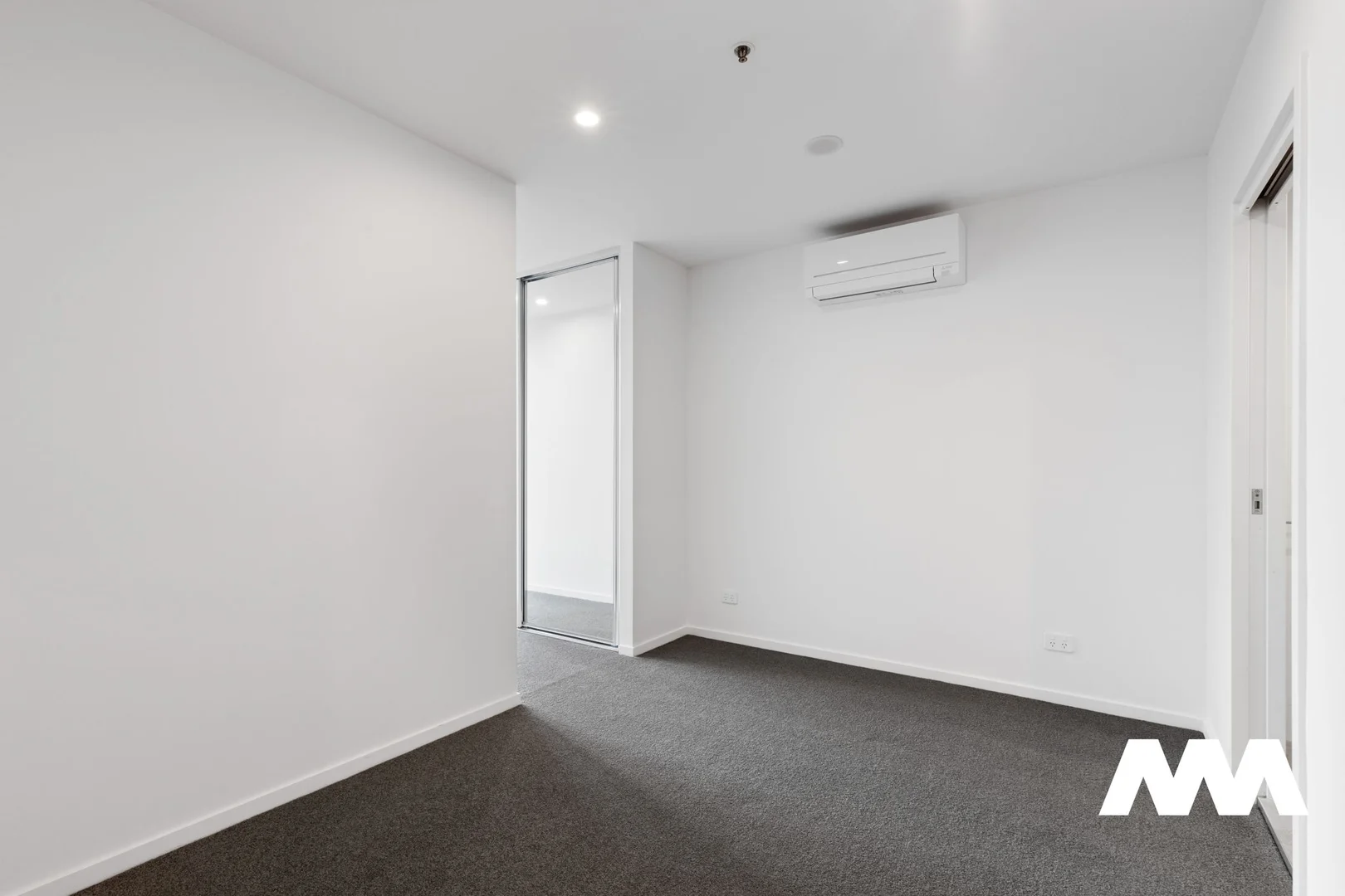 Additional image 6 of Level 20, 2005/15 Bowes Street, Phillip ACT 2606
