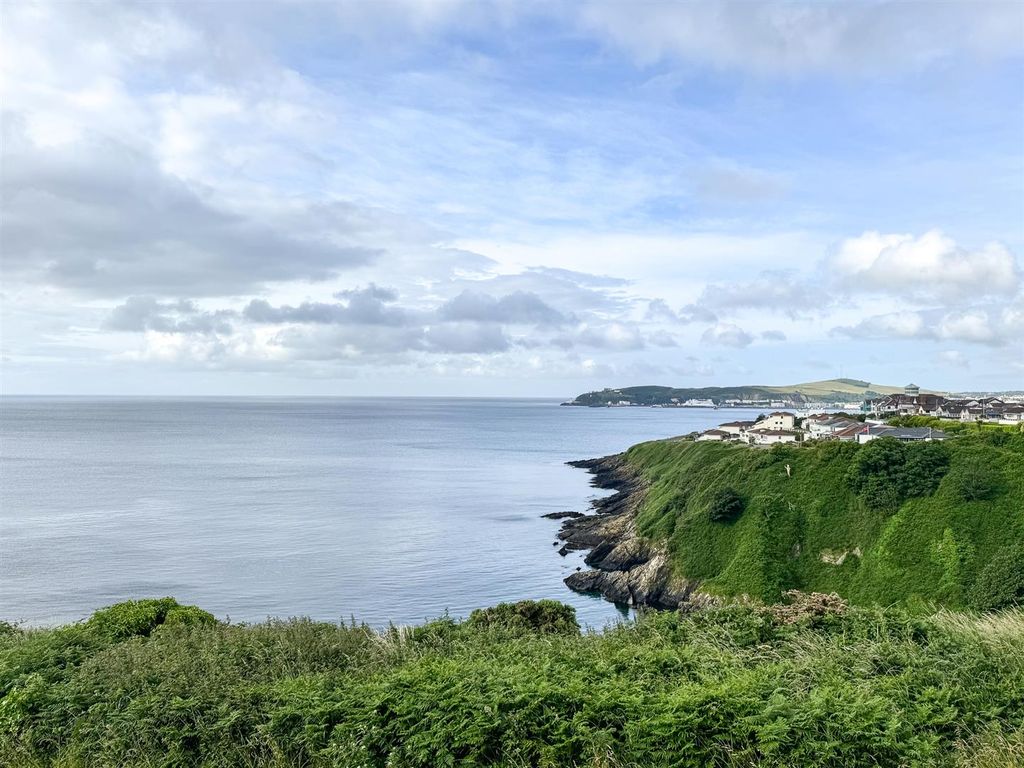 Additional image 31 of 2 bed flat for saleMajestic Apartments, King Edward Road, Onchan IM3