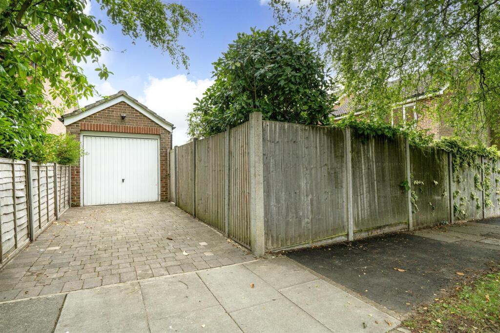 Additional image 21 of St. Vincent Drive, St. Albans