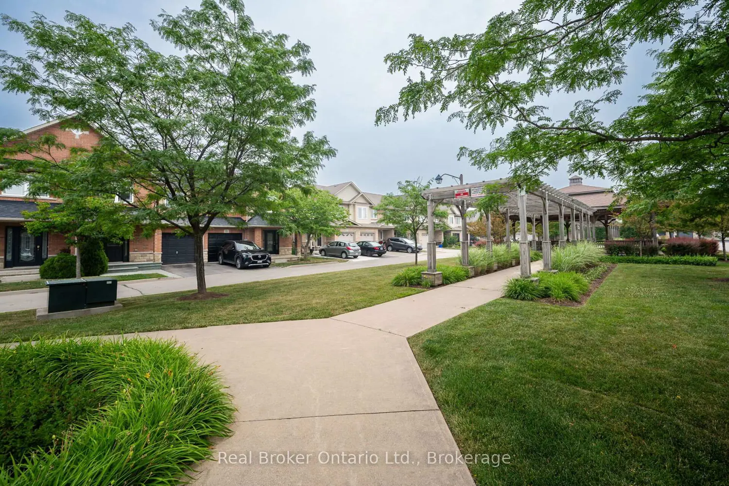 Additional image 19 of 23 Bellflower Boulevard