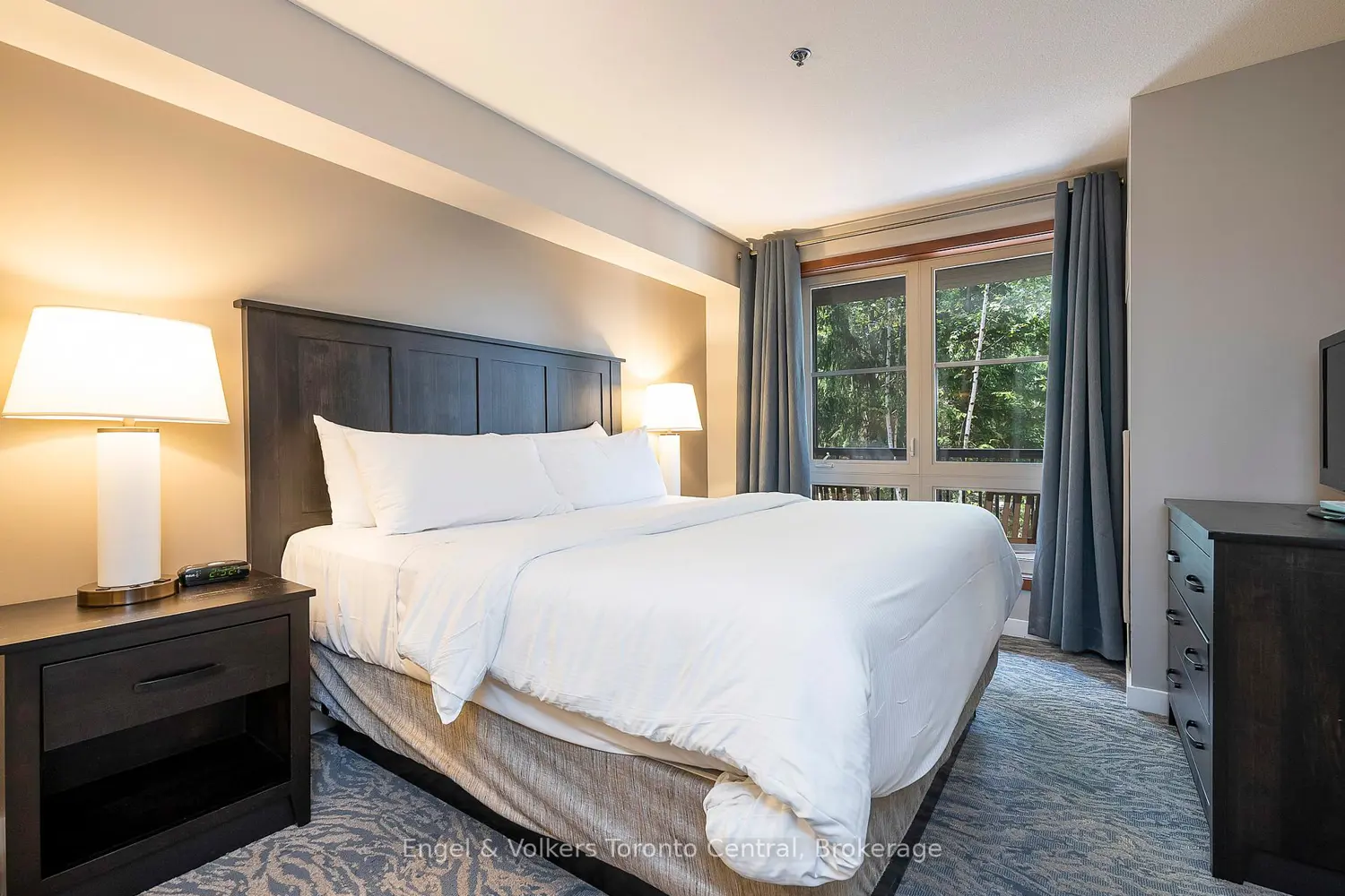 Additional image 12 of 156 Jozo Weider Boulevard 241