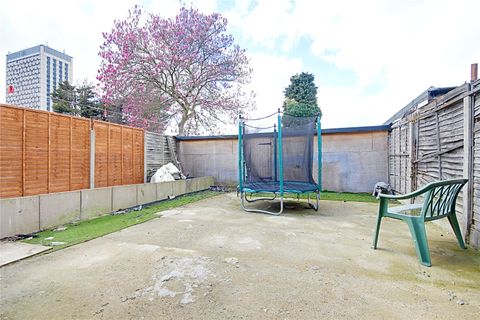 Nightingale Road, London N9