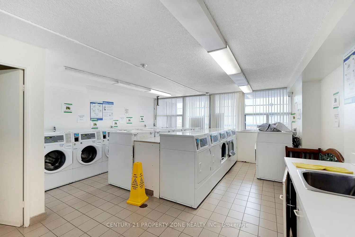 Additional image 18 of 3501 Glen Erin Drive 905