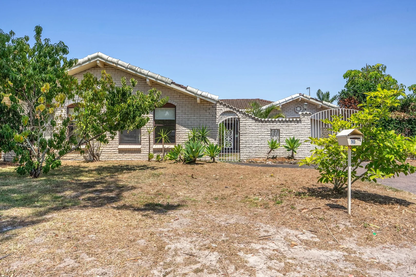 Additional image 10 of 105 Helmsman Blvd, St Huberts Island NSW 2257